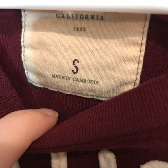 Hollister long sleeve shirt - Picture 3 of 3